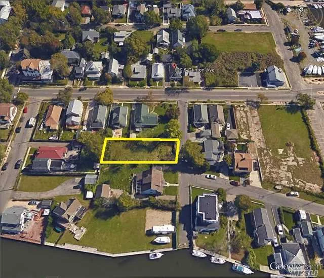 50 X 178 Vacant Parcel Zoned Residential B. Desirable South On Montauk Location. All Utilities In Street.