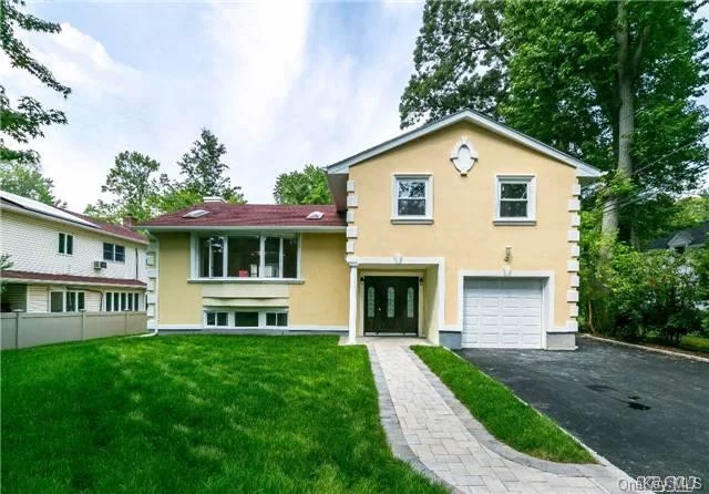 Beautifully Renovated Split Home (Like Brand New) 3 Bedroom, 3.5 Baths, Finished Lower Level With Full Bath, Gorgeous Brand New Kitchen & Appliances, G.N Schools, G.N Park District. Including Parkwood Pool, Lazy River, Tennis, Ice Skating, Easy Access To Highways, Lirr, 27 Minutes To Manhattan