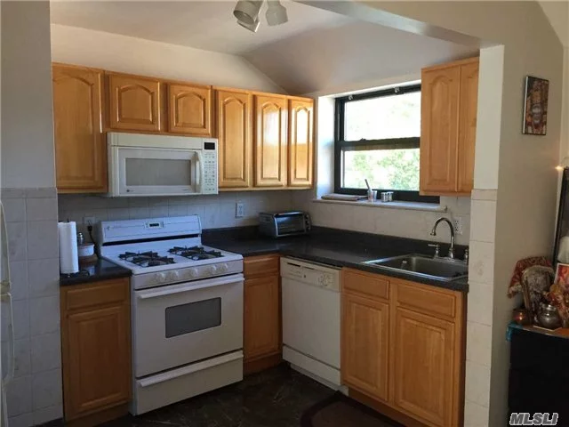 ***Welcome Home***Sunny And Bright Apartment Featuring Updated Kitchen & Bath With Lots Of Windows. Enjoy Beautiful Sunsets From Your Private Balcony. Close To All: Transportation, Shopping, Schools, Houses Of Worship, Restaurants...And More...