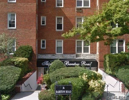 Diamond 2 Br, 1Fbth Walk To Laundry , 1 Parking Space In Rear Lot Of Building, Parking Space In Lot, Also Walk To Lirr. This Property Offers Oversize New Kitchen, Stainless Steel Appliances, Wood Floors , Moldings, Ceramic Bth Room, Many High Hats , Light Fan Combo.