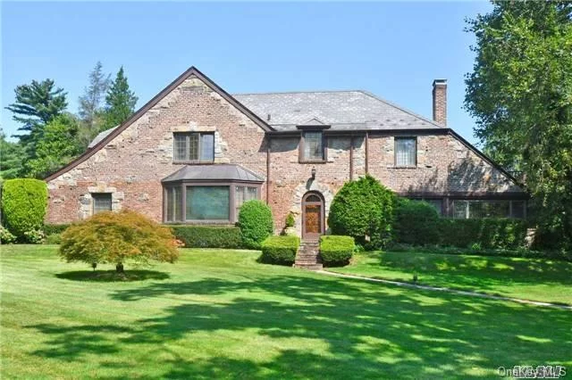 Stately Strathmore Vanderbilt Tudor Set On Generous Prop! Features Large Kitchen W/Sep Maids Rm/Bth + Pwdr Rm. Formal Dr; Mstr W/Ensuite Bth, 3 Addl Bdrms, C/H Bth; Pella & Anderson Windows, Full House Generator. All Baths Recently Replaced; Slate Roof In &rsquo;05; Gas Heat/Cooking, Tank Abandonement &rsquo;14; Home Beautifully Maintained. Private Rear Prop. 2 Car Gar