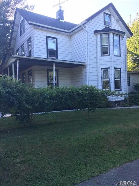 Investment Opportunity-Large Legal 2 Family! Lower Unit Vacant: ($1950) 2 Br, Lr, Eik Full Bath Full Finished Basement With W/D. Upper Unit: 3 Br, Lr, Eik. Unit Receives $1650 Per Month. Total House Size Is 1800 Sf On 7000 St Lot. Onsite New Concrete Patio & Walkway. Convenient To Parks, Schools & Train. On Site Parking For 4 Cars. Walk To Glen Cove Beach & Park.