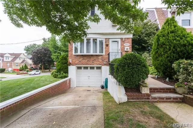 Bayside Newly Renovated, Mint Condition, W. 3 Full Bedrooms, 2.5 Baths,  Eat In Kitchen, Dining Room, Living Room, Full Finished Basement W. Laundry Area, Family Room, Garage & Private Driveway. Close Proximity To Lirr & Parkways, Express Bus, Shopping & Restaurants.