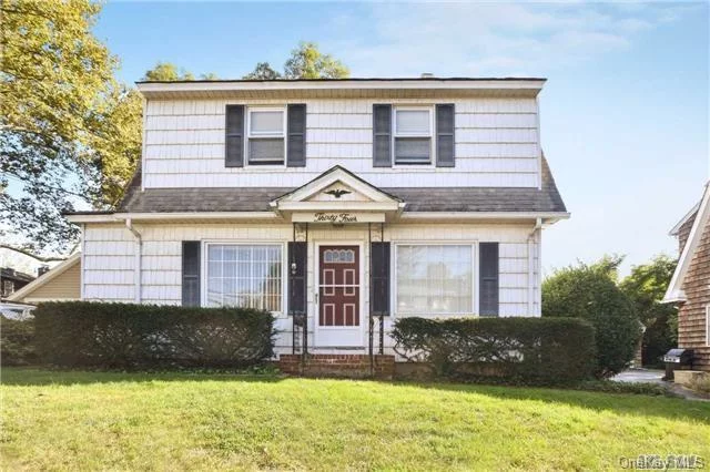 Charming 3 Bedroom And 1 Bathroom Colonial Near All - Schools, Hospitals, Shopping And All Glen Cove Has To Offer.