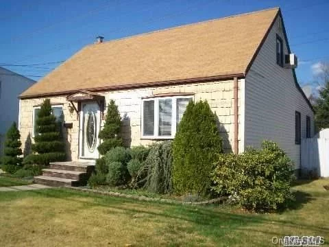 Expanded Miller Cape With Huge Master Bedroom. Updated Electric. Three Bedrooms With Bath In Basement. A Full Basement In Levittown Wow!!!Midblock Location. Taxes Are Without Star Reduction.