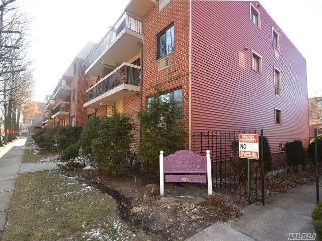 Spacious 2 Bed / 2 Full Bath Condo Rental With Hardwood Floors Throughout, Brand New Bathrooms, Eat In Kitchen With Modern Appliances. Designated Parking Spot In Lot Behind Unit, Separate Storage Unit In Basement, Street Parking. Close To Public Transportation