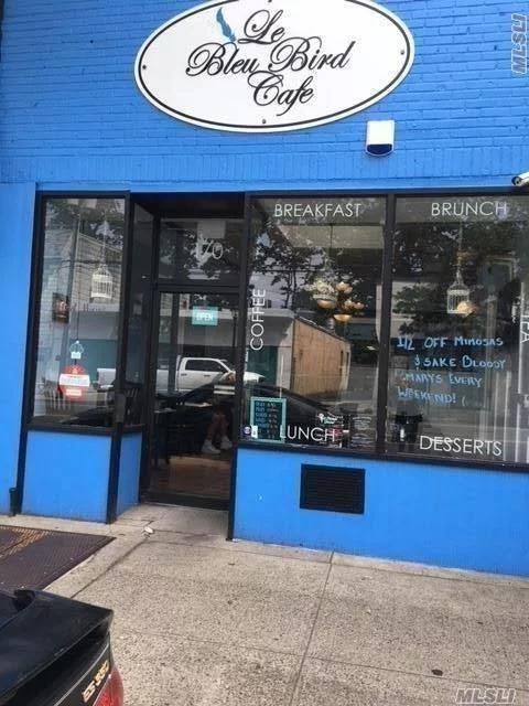 Fully Operational And Newly Renovated Bakery/Deli/Coffee Shop. Seats 30. Equipment Includes Walk In Freezer, Refrigerators, Ovens. Gorgeous Space, 12&rsquo; Sky Lit Ceilings, Tables & Chairs, Ready To Go! Footprint 1350 Sq. Ft.