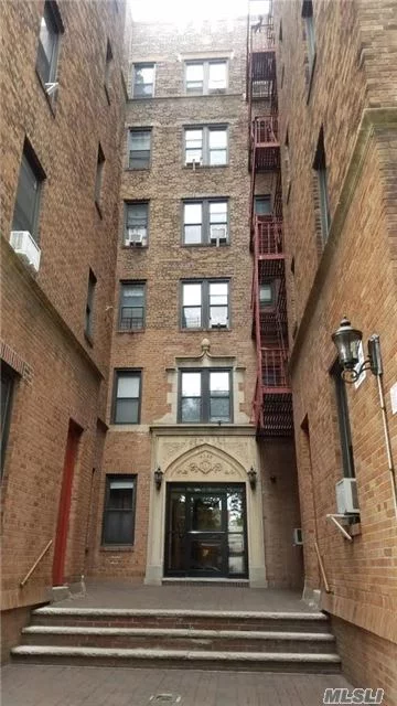 Bright Studio Apartment For Rent In A Prime Area Of Sunnyside! Renovated Unit Features High Ceilings, Hardwood Floors. A Well Maintained Building Offers Laundry In The Basement, A Live In Super And Is Steps Away From The 46th St-Bliss St Stop On The 7 Train. The Building Is On Queen Blvd And 45 St.