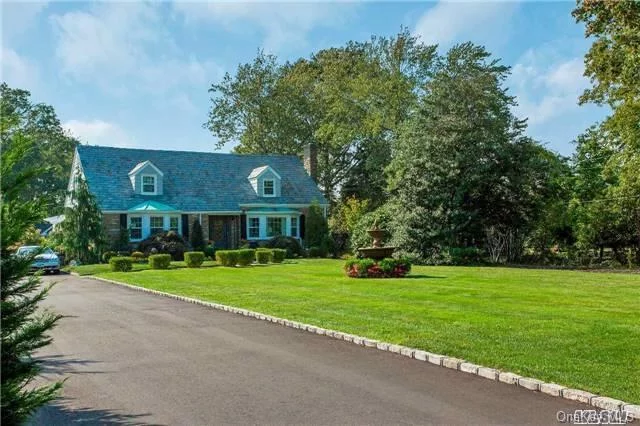 Stunning Waterfront Farm Ranch, Over 4000 Sq Ft! Shy 1 Acre.Brand New Everything Detail Overlooked!5 Br, 3Fbth, Flr W/Fp, Fdr, Eik W/Ss Appls & Carrera Marble Counter, Butler&rsquo;s Pantry, Servers&rsquo; Kitchen, Great Rm W/Fp Is Flooded W/Sunlight. Entertainer&rsquo;s Bkyard, Stone Patio W/Pergola, Kidney Shaped Ig Pool, Pool House, 1080 Sq Ft Boathouse, & Western Sunsets W 100&rsquo; Blkhd.