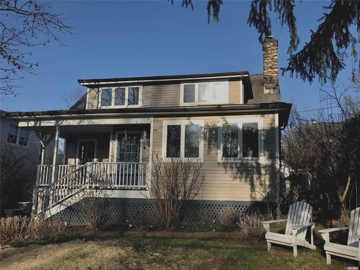 Wonderful Opportunity In Bay Hills! A Quintessential Beach House! Charming, Light & Bright! Lovely Master Suite W/Balcony And Waterviews. Living Room With Stone Fireplace. Large Eik. Detached 2 Car Garage. Walk To Beach. Bay Hills Beach, Tennis And Mooring Rights With Dues.