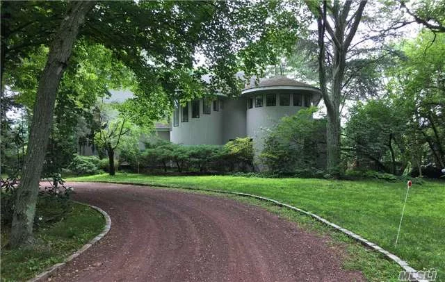 Modern Meets Traditional In This Large & Unique Old Westbury Mansion On Over 2 Acres Of Landscaped Grounds Inc. Ig Pool & Tennis Ct! Curving Lines Of Turrets Add One-Of-A-Kind Curb Appeal. Offering Extra-Lg Bdrms & Custom Wood Flr In The Kitchen. Come & See For Yourself The Wonderful Features That Are Waiting For You To Put Your Personal Touches To Make It Your Own Castle!