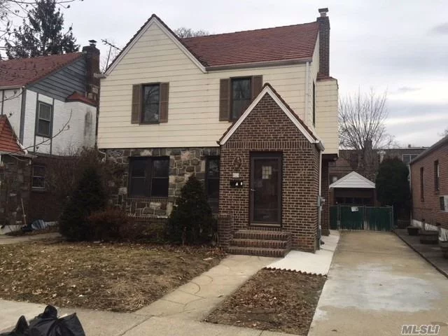 Whole House For Rent, Totally Renovated! Finished Basement With Separate Entrance. Convenience To Shopping & Transportation!