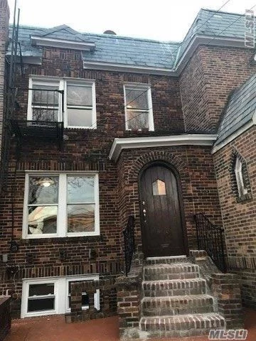 Beautiful 3 Family Solid Brick House In Most Desirable/Quiet Part Of Ozone Park. Recently Renovated With New Kitchens, Granite Countertops, Stainless Steel Appliances. New Baths, Hardwood Floors, Large Bedrooms With Closet And Balcony On 3rd Floor. 2 Car Parking Spots. Great For 1st Home Buyer Or Investment With 3 Legal Units. Close To A Train, Buses, School, Highway.