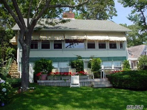 Waterfront Cottage With Old World Charm In Gardiner&rsquo;s Bay Estates, Steps To Private Sandy Bay Beach, Forever Views Of The Bay. The Perfect Summer Rental! Two Week Minimum.