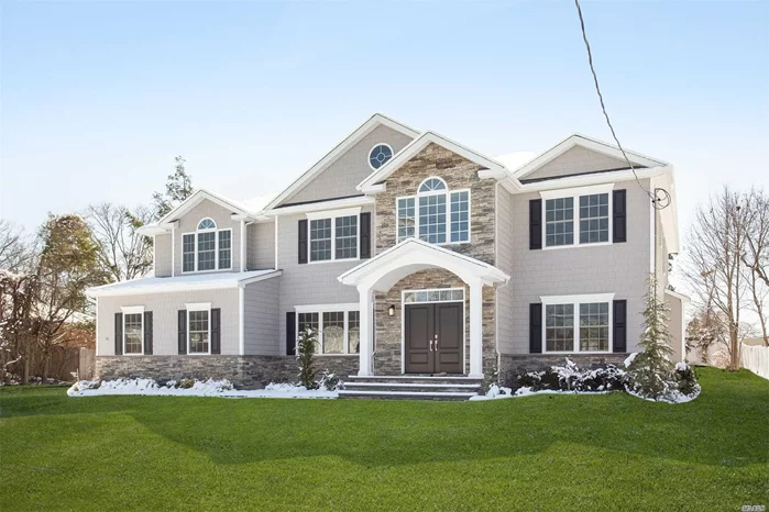 Construction Completed! Stunning New Colonial In N Syosset! Beautiful Half Acre, 2Story Grand Entry, 9Ft Ceilings, 5Bedrooms,   4.5Baths, Formal Lr, Dr W/Coff Ceil, Den, Fireplace, Designer Kitchen, Prof.Ss Appliances, Master Bdr W/Tray Ceiling, 2Huge Wi Closets, Radiant Heat, Guestrm W/Bth, Mudrmw/Built-In, Lge Wall Unit, Alarm, Cvac, Igs, Custom Trim/Closets, Hw Flrs, 9&rsquo;Basement, 2.5 Gar