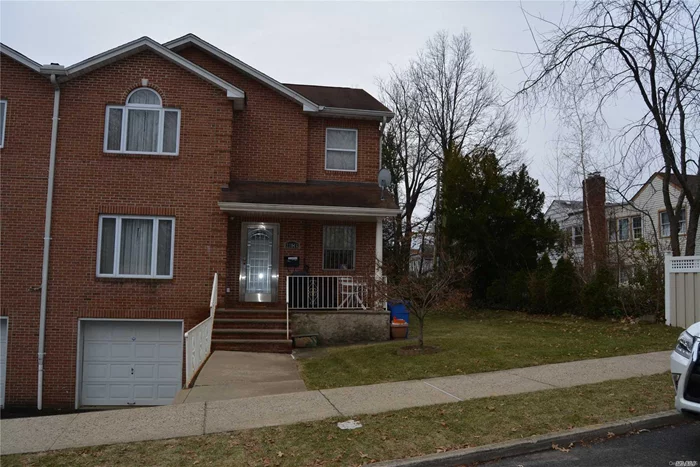 Beautiful Brick Colonial Home In The Best Part Of Bayside Area. Updated Eik W/ Center Island, Granite Counter-Top & Stainless Steel Appliances. Master Br W/ Cathedral Ceiling. Bright Master Bathroom W/ Bath Top, Shower & Skylight. Fin. Basement. Other Entrance From Side Yard. Sd.26.