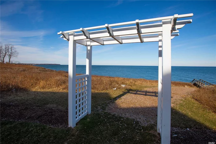 Terrific 2 Bedroom, 2 Bath Waterfront Room On 2nd Floor With Beautiful, Unobstructed Views Of The Long Island Sound. Association Beach With Lounge Chairs At The Ready. Community Pool, Common Laundry. Association Managed Rental Program For Carefree Rental Income. Expansive, Quiet And Picturesque Beach. Close To Greenport Restaurants & Shops.