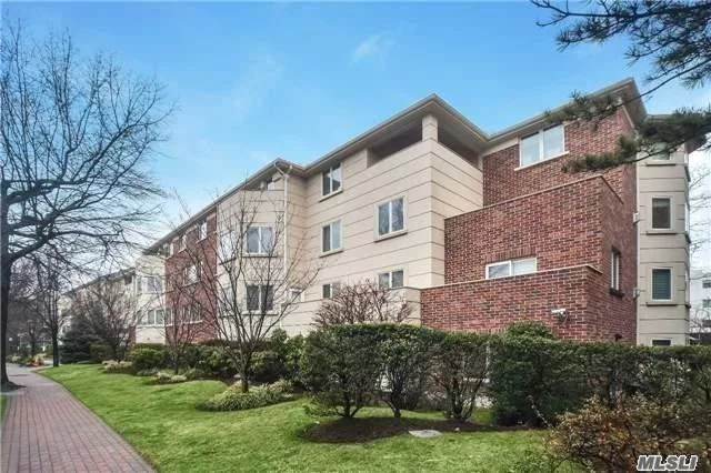 Expanded 2-3 Bedroom 2.5 Bath Condo Located In Luxury Building With 24 Hour Doorman, Indoor Parking And Gym In Building. Close To Train, Bus, Shopping And Town. Private Outdoor Patio