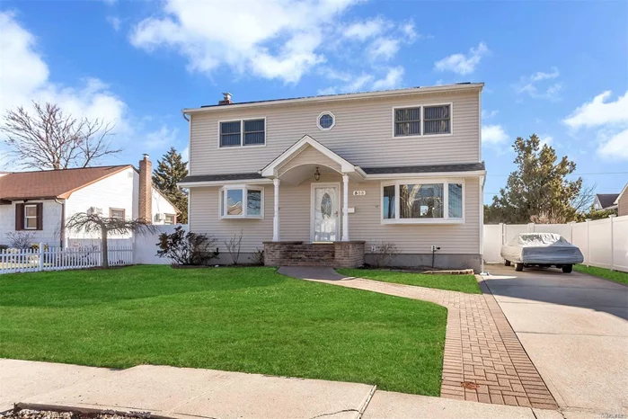 Move-In Condition 5 Bdrm 2 Bath Mid-Block Colonial In The Island Trees School District! Updates Include: Roof, 200 Amp Electric, Anderson Windows. Cac, Oil Heat, Kitchen W/Gas Cooking And Plenty Of Cabinets And Silverstone Countertops, Fdr W/Sliders Leading To Deck. 3 Car Driveway! Full Basement! Won&rsquo;t Last!