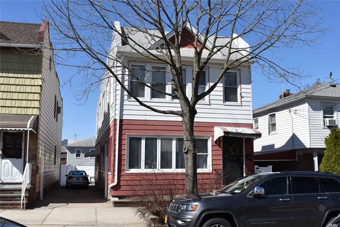 Beautiful, Bright And Spacious 3 Brs + 1 Office Rm Apt In Most Desired Bayside Area. Excellent Condition! Large Eat-In-Kitchen. Updated Bath. Hardwood Floor Through Out! Walk To Lirr Bayside Station, Q27, Q12, Q13, Q31. School District #26. Close To Shops, Restaurants, Bank, Library, School Etc. Heat+Internet+Parking Are Included! Won&rsquo;t Last!