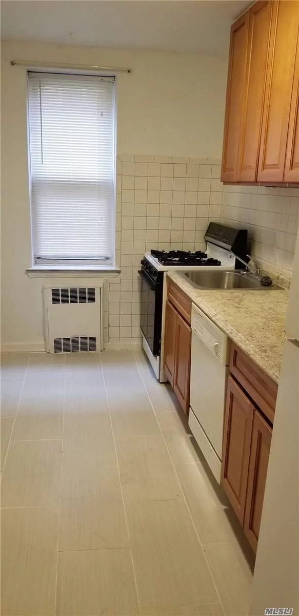 Apt Building Large 2 Bedrooms. Downtown Flushing. Heat And Hot Water Are Included. Laundry In Building