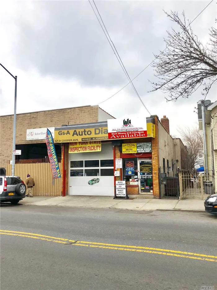 Mint 2, 372 Sqft. Automotive Repair Shop Features 3 Phase Power, 14&rsquo;Ceilings, Led Lighting. Currently Home To A Successful Repair Shop. Tenant Lease Expires On 7/1/19. Tenant Is Open To Signing A New Lease Or Relocating.