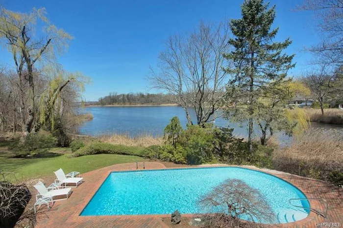 Lovely 6Br/3.5 Bath Expanded Cape On Just Shy Of An Acre. Waterfront Home With Gorgeous Views Overlooking Leeds Pond And Manhasset Bay. Close To Plandome Lirr, Town And Shopping.