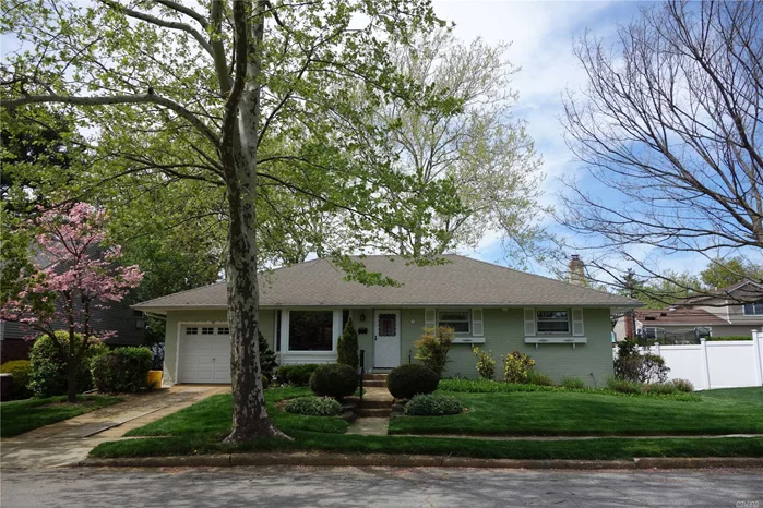 Beautiful And Comfortable Ranch Home With Updated Eat-In-Kitchen, Wood Floor, Bay Window And Gas Cooking.