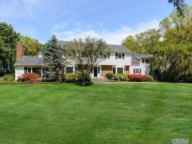 Welcome To Glad Acres! First Time Available Gilbert Colonial On Pristine 2 Acres Of Gorgeous Flat Property. Eastern Exposure Provides All Day Sun To Enjoy Countless Social Gatherings. Deeded Mooring And Beach Rights. First Floor Guest Suite With Private Entrance. Fabulous Pool Setting With Patio And Deck For Summer Parties. Best Location In Loyd Harbor. Csh #2 Schools.