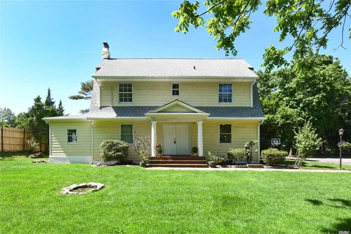 Fabulous Center Hall Colonial Has Best Of Everything: Old Westbury Address & Access To Prestigious E. Williston Schools. Has New Never Been Used Modern Kitchen W/ Quartz Countertops, New Ss Appliances & New Flooring! Freshly Painted 4 O 5 Bed (Many W/ New Carpet), 2.5 Bath Home W/2 Car Garage Gives 2, 400 Sq Ft Of Living & Storage Space. Enjoy Lr W/W Fp And Maturely Landscaped 0.5 Acre Yard.