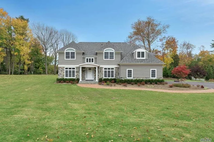 Magnificent Hamptons Style Stone Colonial. 6 Bedrooms, 4.5 Baths On 1.48 Flat Ares. Sprawling Entertaining Formal Rooms, Gourmet Eat-In Kitchen With Top Of The Line Appliances. This Home Exemplifies Quality, Architecture And Design.