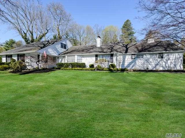 Spacious And Elegant Expanded Ranch On A Mature Acre With Private Pool And Terrace Just Out The Backdoor. Meticulously Maintained In Syosset Schools With Easy Access To All Major Highways. Great Location In The Gates For All Lifestyles.