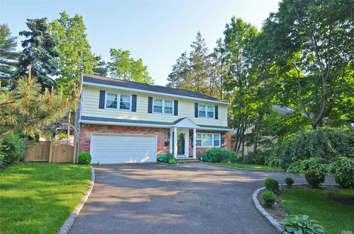 Mint Colonial In Beacon Hill. Spacious And Brigh Open Rooms. Gleaming Hardwood Floors, Laundry On First Level, Circular Driveway And Generator. Lovely Landscaped Private Backyard. No Pets