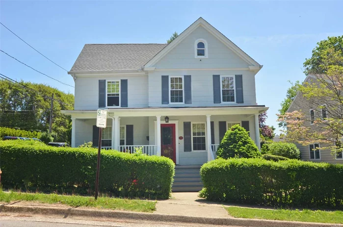 Charming Victorian With Rocking Chair Front Porch And View Of Manhasset Bay. Lovely Deck And Lanscaped Yard With Inground Sprinklers. Quiet Street. Convenient To Town, Trains And Town Dock.