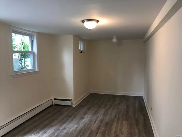 Fabulous First Floor Apartment That Has Been Fully Renovated. The Unity Features All New Appliances, New Flooring, Freshly Painted, Shared Use Of Yard, Off Street Parking And Convenient To All Shopping And Transportation.