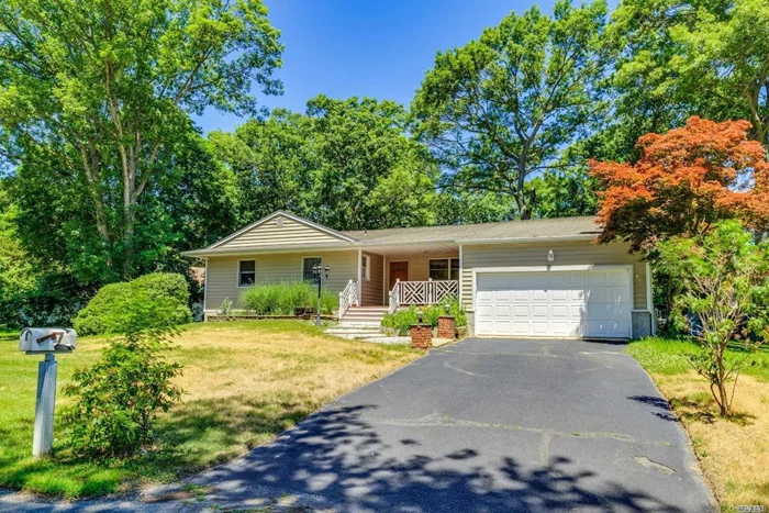 Well Maintained Sunshine Filled Sprawling Ranch 1866 Sq Ft, Mbr Suite W/Bath, Den W/Fp, 2 Car Garage, Freshly Painted, Lg Eik W/ Granite Tops, Hardwood Floors, Full Finished Basement W/Ose, Cac, Close To All