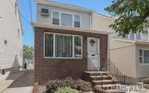 Great Detached 1 Family Home In Maspeth. 1st Fl-Eik, Livingroom, Formal Diningroom. 2nd Fl Has 3 Bedrooms And 1 Full Bath. 3rd Floor Has Attic Which Is Finished (Can Be Used As 4th Bedroom), Full Finished Basement, 1 Car Detached Garage, Private Driveway.