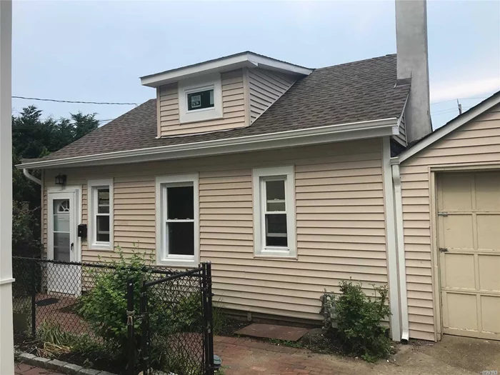 Totally Renovated Cottage - Kitchen Has Brand New Oven And Fridge, Granite Countertops, And Beautiful Stone Floor - Wood Floors And New Windows Throughout - 2 Ceiling Fans. Close To Grocery Stores, Laundromat, Restaurants. Very Private Space With Private Entrance. Bonus Walk-Up Finished Attic. Tenant Pays 1 Month Total Broker Fee.