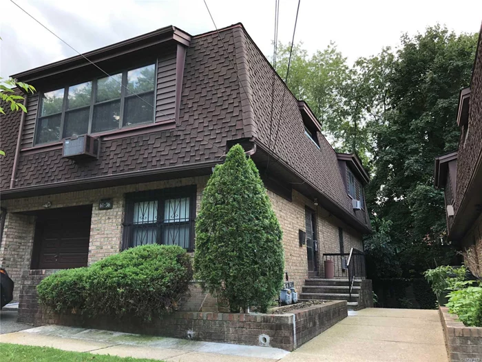 Spacious 3 Bedroom Triplex Condo For Rent. First Floor Family Room And Foyer. Second Floor Living Room, Dining Room, Kitchen, 1 Bath, 3 Bedrooms Includes Master Suite. Full Finished Basement With 1/2 Bath, Laundry Room, Driveway, And Garage.