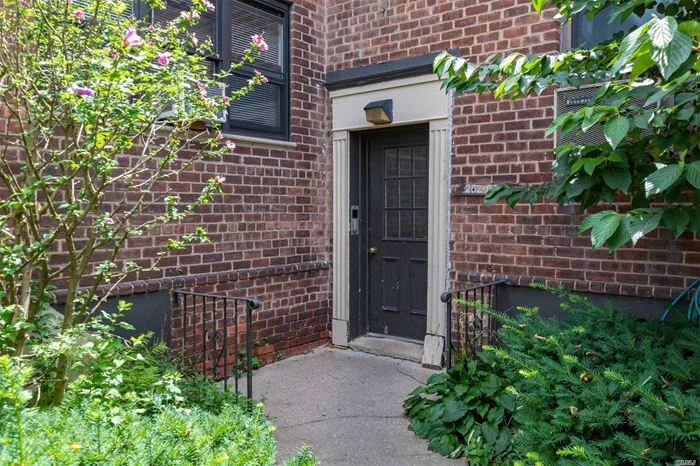 Spacious Junior 4 Condo On 2nd Floor. Newly Renovated Unit Comprising Of Kitchen, Living/Dining Area, Bedroom, Nursery, Full Bath. Recessed Lighting. Laundry. Convenient Location Close To Lirr, Express Bus Q27 & Q31.   School District # 26.