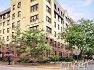 2 Blocks From Lirr, Municipal Parking Next Door, High Ceiling, Very Spacious, South Exposure, Corner Unit, Recently Renovated, New Maple Hardwood Floor With Double Cork Underlayment