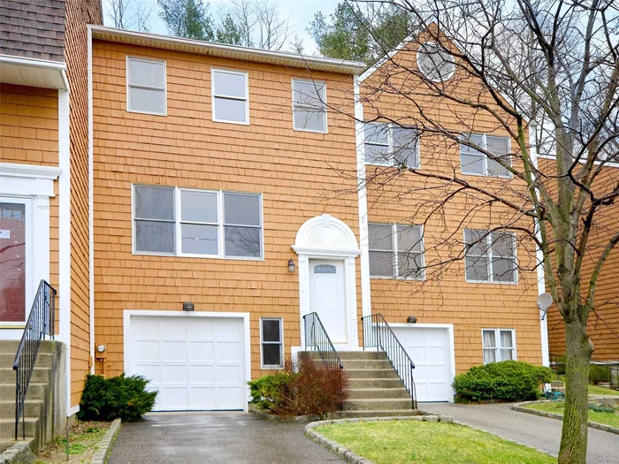 Lovely Sundrenched Townhouse Across From Pond And Park. Spacious Open Flow With Large Rooms. Basement, Storage And One Car Garage. What A Find!!