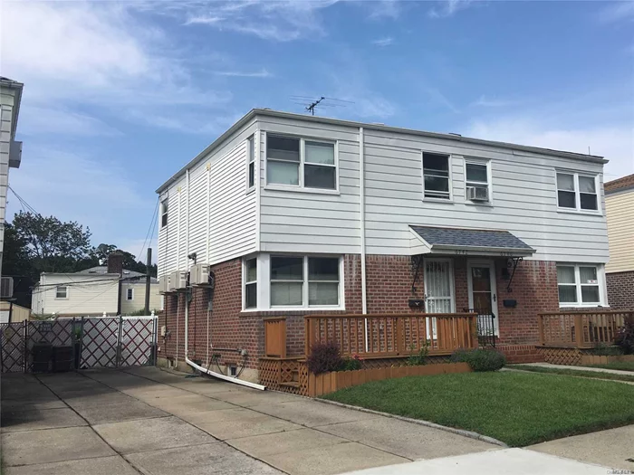 Beautiful Cozy & Renovated Whole House Rental In Quiet Street. 3 Brs, 2.5 Baths. Finished Basement. New Hardwood Floor Through Out! Private Driveyway And Backyard. Prime Bayside Area. Excellent Location. School District #26. Close To All!.