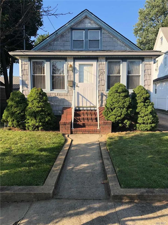 2 Bedroom Bungalow