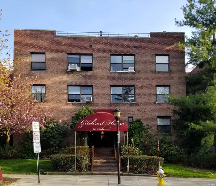 Spacious And Bright 1 Bedroom Co-Op In The Village Of Great Neck Plaza. Entry Foyer With Built-In Set Up As An Office, Or Can Be A Dining Area. Large Eat-In-Kitchen, Living Room Facing South, And Bathroom With A Window. Pet Friendly Building Allowing Cats And Dogs Under 60 Pounds. Two Blocks To The Lirr And Town. Building Has Its Own Generator.