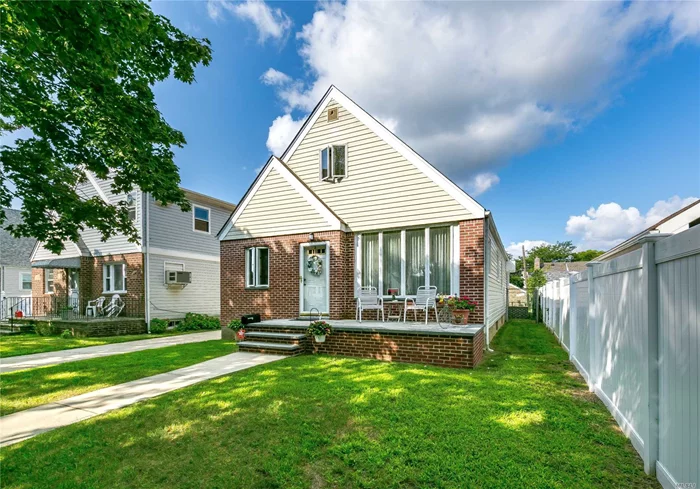 Brick Cape In The Heart Of Floral Park/Glen Oaks. 4 Bedroom, Formal Living Room, Formal Dining Room, Family Room, Kitchen, Full Bathroom. Huge Master Bedroom With Doors To The Backyard. Full Finished Basement With Utility Room And Side Entrance. 2 Bedrooms On The Second Floor. Close To Public Transportation And Shopping.