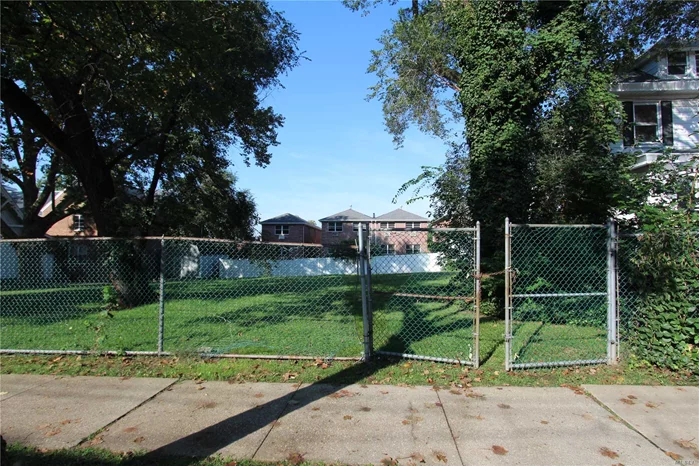 Vacant Lot Zoned R4-1.
