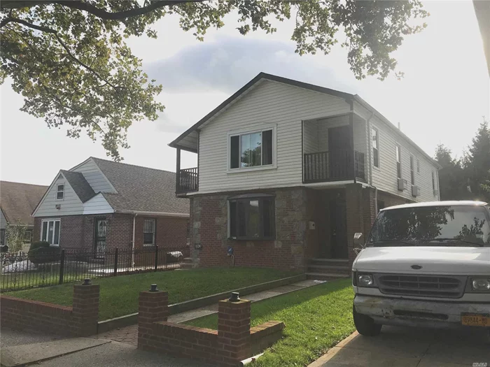 Modern Sunny And Bright Spacious 3 Bedrooms 2 Baths Rental On 2 Floor With Private Entrance. Updated Kitchen And Baths. Spacious Living Room With Hardwood Floors And Sky-Lites. 2 Balconies. Windows In All Rooms. Pets Okay. School District 26.