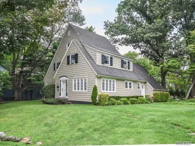 3-Story English Colonial Brimming W/Character And Charm Set Atop The Rolling Hills Of Baxter Estates. Large Lr W/Fpl Opens To Sundrenched Library, Country Eik, Fdr, Pwdr Rm And Office/Bedroom. Oversized Mbr, 2 Addtl Brs, Full Bath & 3rd Flr Bonus Room. Full Basement, Hi Ceilings & Hw Floors. Close To Baxter Pond, Town, Harbor & Lirr.