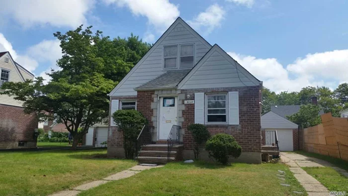 Excellent Full House With 4 Bedroom Rental In Floral Park Area With Finished Basement.School District # 26.Everything Close By .